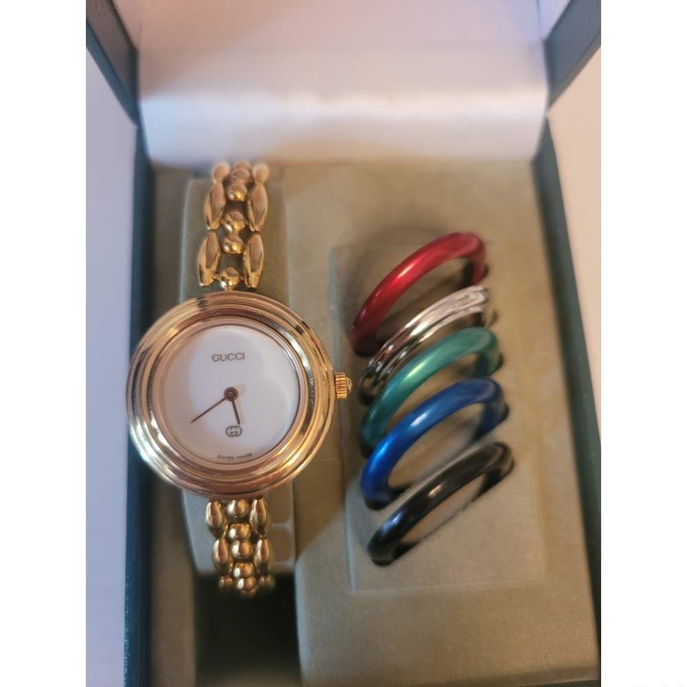 Vintage Gucci Watch Bracelet w interchangeable Bezels Women's - Picture 2 of 7